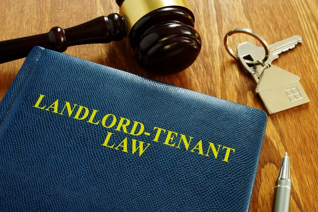 نزاعات الإيجار في دبي والإمارات: دليل كامل للمستأجرين والمؤجرين